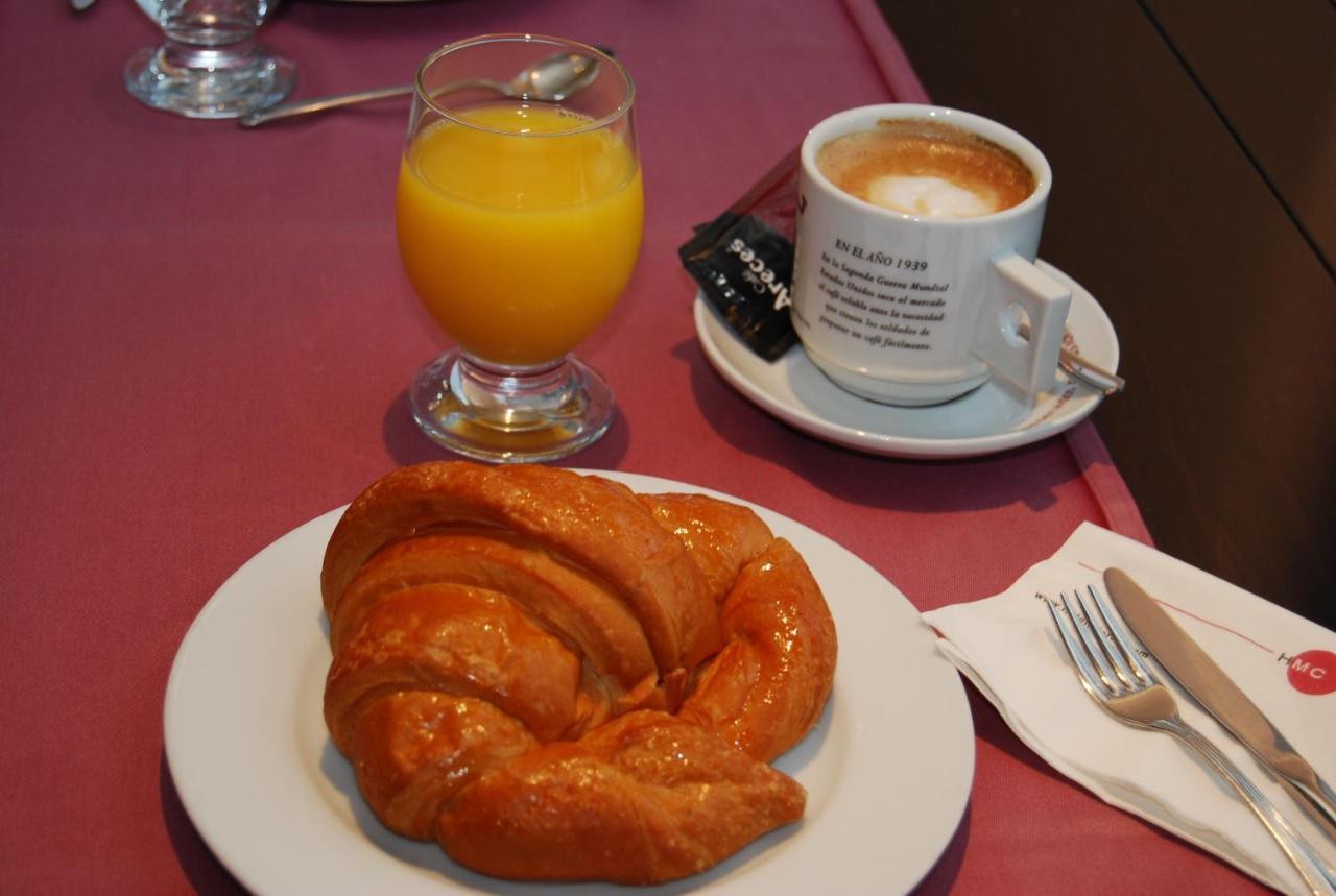 Hotel Mieres Del Camino Eksteriør billede