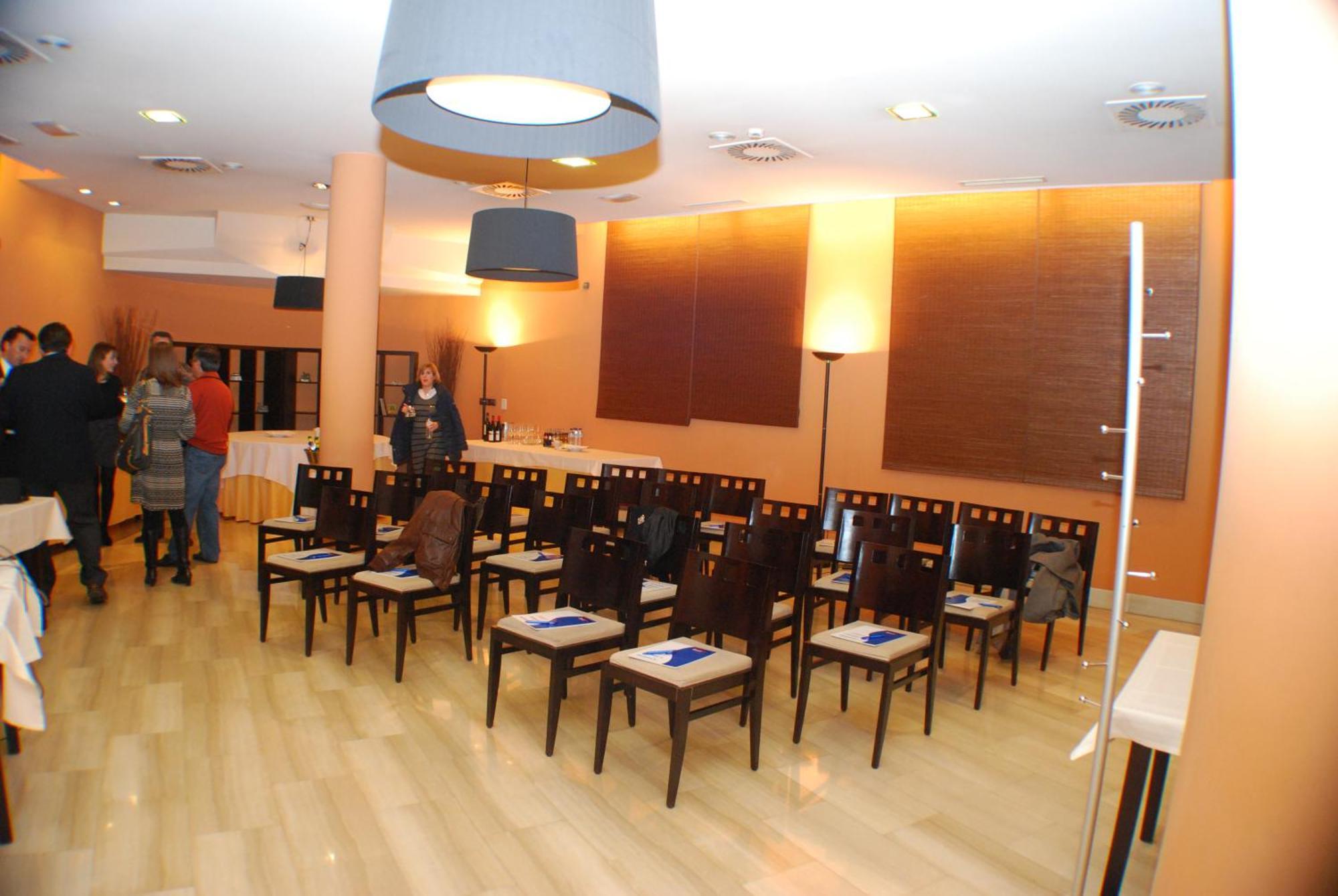 Hotel Mieres Del Camino Eksteriør billede